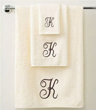 Load image into Gallery viewer, Personalised Towel Gift Set - Brown - Set of 3 QCS