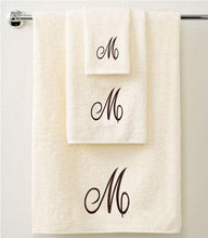 Load image into Gallery viewer, Personalised Towel Gift Set - Brown - Set of 3 QCS
